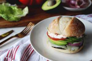 A bowl with desert item
